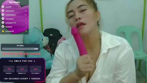 Jena online show from December 6, 1:11 pm