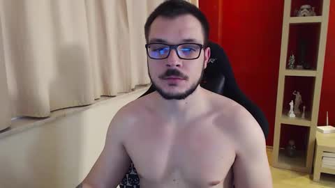 Snapshot of gangstalover8 chatting on December 2, 3:47 am GangstaLover online show from December 2, 3:47 am