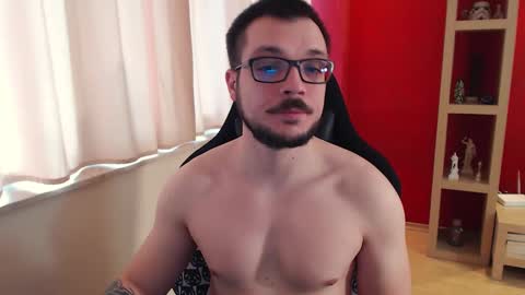 Snapshot of gangstalover8 chatting on December 5, 6:32 am GangstaLover online show from December 5, 6:32 am