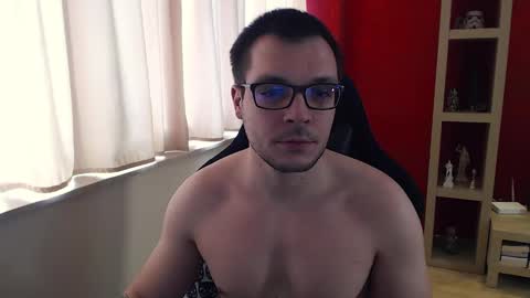 Snapshot of gangstalover8 chatting on December 15, 8:41 am GangstaLover online show from December 15, 8:41 am