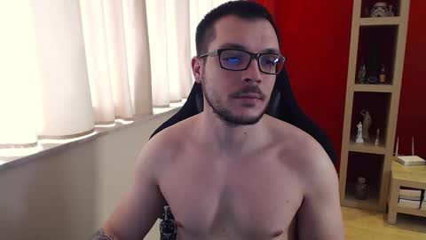 Snapshot of gangstalover8 chatting on December 30, 9:05 am GangstaLover online show from December 30, 9:05 am