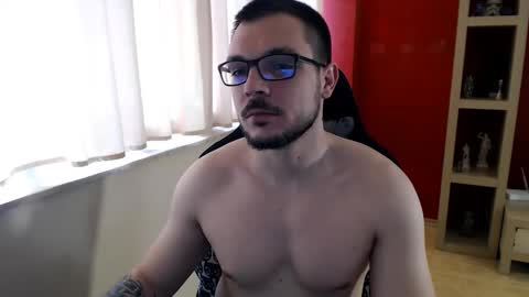 GangstaLover online show from April 11, 4:39 am