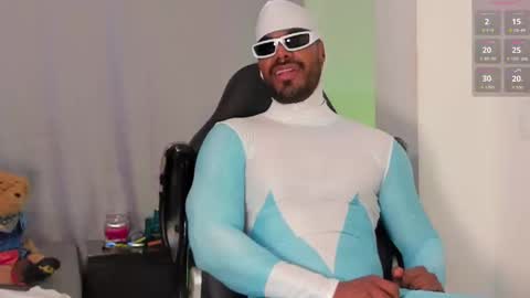 Alejo  online show from October 31, 8:21 pm