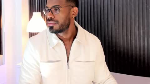 Alejo  online show from December 20, 7:43 pm