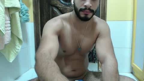 Snapshot of ganzabi chatting on November 16, 9:31 pm Ganza online show from November 16, 9:31 pm