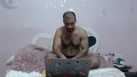 Snapshot of ganzabi chatting on February 9, 11:09 pm Ganza online show from February 9, 11:09 pm