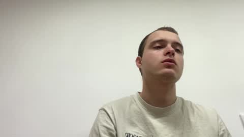 Max online show from January 31, 9:13 pm