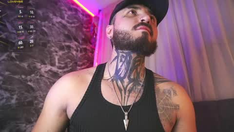 Chris  Dont forget to gift me thumb up Its very important to me and makes me happy AF  online show from June 3, 5:54 am