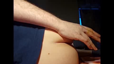 Snapshot of garbis11 chatting on December 16, 3:39 pm garbis11 online show from December 16, 3:39 pm