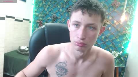 garuo_18 online show from December 2, 6:58 pm