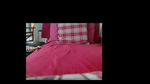 Snapshot of gary1111111 chatting on March 12, 12:44 pm gary1111111 online show from March 12, 12:44 pm