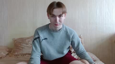 Snapshot of gary_snail33257 chatting on November 3, 9:10 am meow online show from November 3, 9:10 am