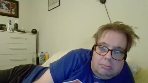 Gary online show from April 1, 3:40 am