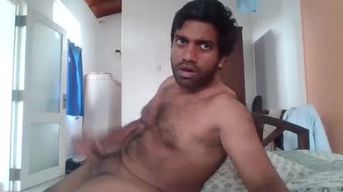 Snapshot of gasindu47 chatting on January 13, 10:20 am gasindu47 online show from January 13, 10:20 am