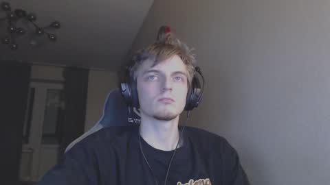 gasturfahe online show from December 24, 11:22 pm