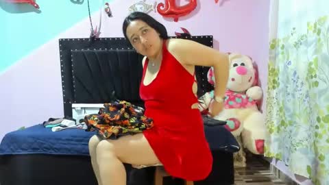 Snapshot of gaticahot001 chatting on December 24, 10:55 am Diana online show from December 24, 10:55 am