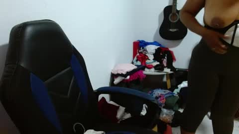 katia online show from April 19, 11:53 am