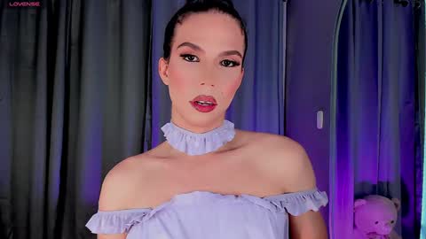 Snapshot of gatitavenecis1 chatting on January 19, 12:50 pm Vnecis Marn online show from January 19, 12:50 pm