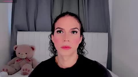 Snapshot of gatitavenecis1 chatting on September 26, 5:17 pm Vnecis Marn online show from September 26, 5:17 pm