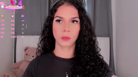 Snapshot of gatitavenecis1 chatting on October 27, 5:50 pm Vnecis Marn online show from October 27, 5:50 pm