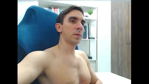 gatosarado23 online show from October 22, 2:23 am