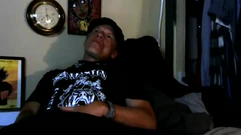 Snapshot of gavingooning chatting on July 7, 2:03 am gavingooning online show from July 7, 2:03 am