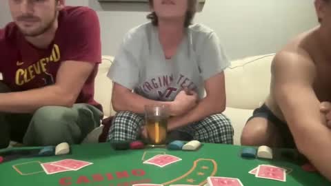 Snapshot of gavinnumbers chatting on October 9, 12:52 am gavinnumbers online show from October 9, 12:52 am