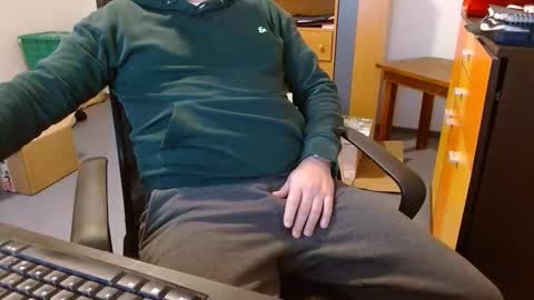 Snapshot of gay73boy chatting on February 15, 3:53 pm Gay73 online show from February 15, 3:53 pm