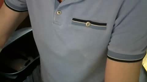 Snapshot of gay_slave_on_cam chatting on May 6, 4:45 pm gay slave on cam online show from May 6, 4:45 pm