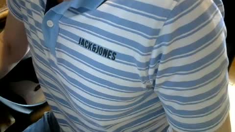 Snapshot of gay_slave_on_cam chatting on June 9, 5:02 pm gay slave on cam online show from June 9, 5:02 pm