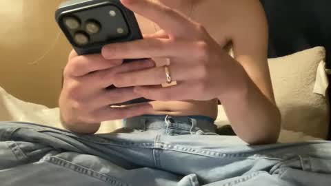 Snapshot of gaygoon424 chatting on November 25, 1:05 am gaygoon424 online show from November 25, 1:05 am