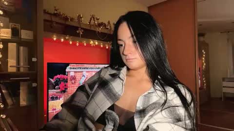 Snapshot of gaylashuhi chatting on December 14, 2:33 pm Stasy online show from December 14, 2:33 pm