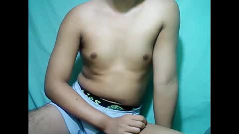 Snapshot of gaymell chatting on October 13, 12:05 pm gaymell online show from October 13, 12:05 pm