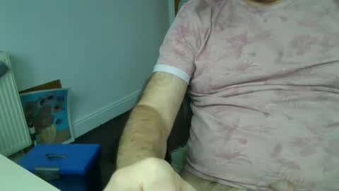 Snapshot of gazzaboy123 chatting on January 6, 10:02 am gazzaboy123 online show from January 6, 10:02 am