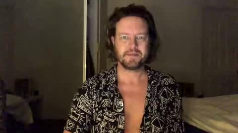 Snapshot of gcsurfer81 chatting on July 16, 8:31 am gcsurfer81 online show from July 16, 8:31 am