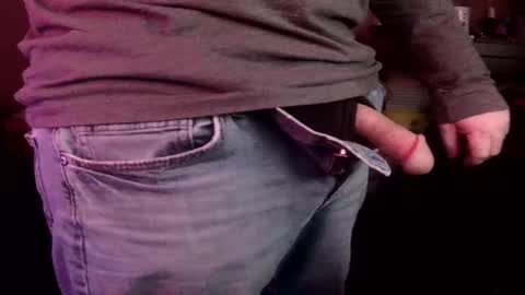 Snapshot of gd_mysterydick chatting on February 10, 7:01 am gd_mysterydick online show from February 10, 7:01 am