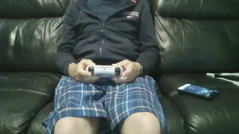 Snapshot of geeezer64 chatting on June 12, 12:31 am geeezer64 online show from June 12, 12:31 am