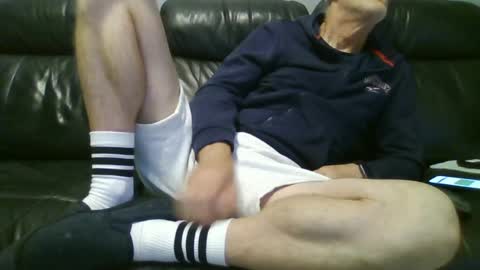 Snapshot of geeezer64 chatting on June 13, 11:35 pm geeezer64 online show from June 13, 11:35 pm