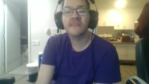 geekgamer41 online show from January 15, 2:05 am