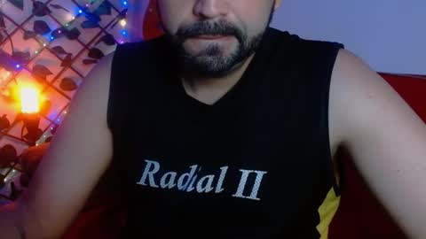 geeklatin88 online show from November 5, 10:15 am