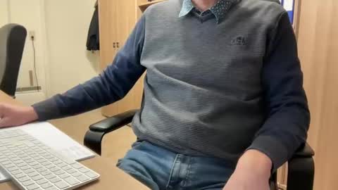 geertjem online show from December 2, 10:50 am