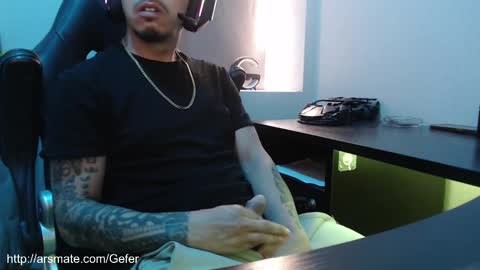 gefeeer online show from November 2, 5:48 pm