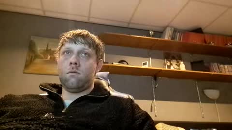 Snapshot of geile_brabander32 chatting on December 1, 10:37 pm geile_brabander32 online show from December 1, 10:37 pm