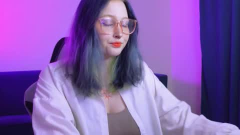 Snapshot of geistermadchen chatting on November 1, 7:27 pm Vi online show from November 1, 7:27 pm