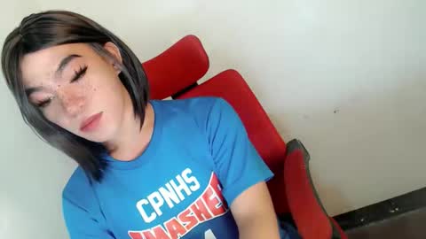 Snapshot of gelluxxx chatting on May 22, 4:34 pm gelo online show from May 22, 4:34 pm