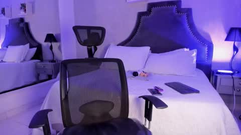 Snapshot of gemarodriguez_ chatting on March 5, 12:22 pm Gemma online show from March 5, 12:22 pm