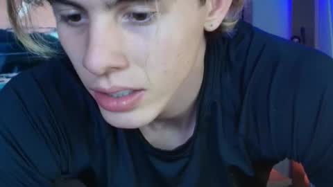 Snapshot of gemdominus chatting on November 22, 1:37 am Gem Dominus online show from November 22, 1:37 am