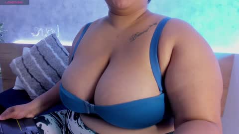 geminis muentes online show from January 4, 3:07 am