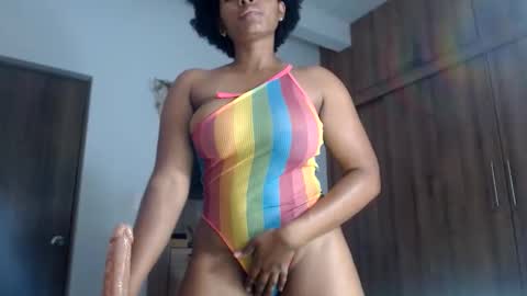 Snapshot of genesis95_ chatting on June 8, 1:44 pm genesis95_ online show from June 8, 1:44 pm
