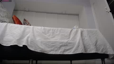 Snapshot of genesis_moretz chatting on December 4, 5:49 am GENESIS online show from December 4, 5:49 am